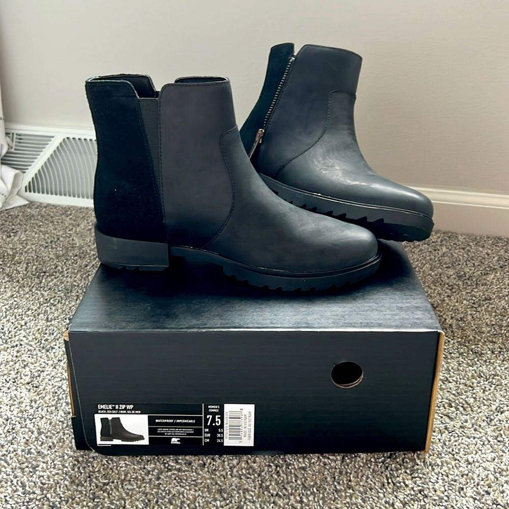 Sorel Emelie II Zip Waterproof Ankle Boot
